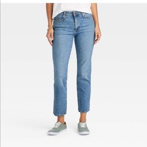 Women's High-Rise Slim Straight Jeans
Universal Thread™ Medium Blue Size 6